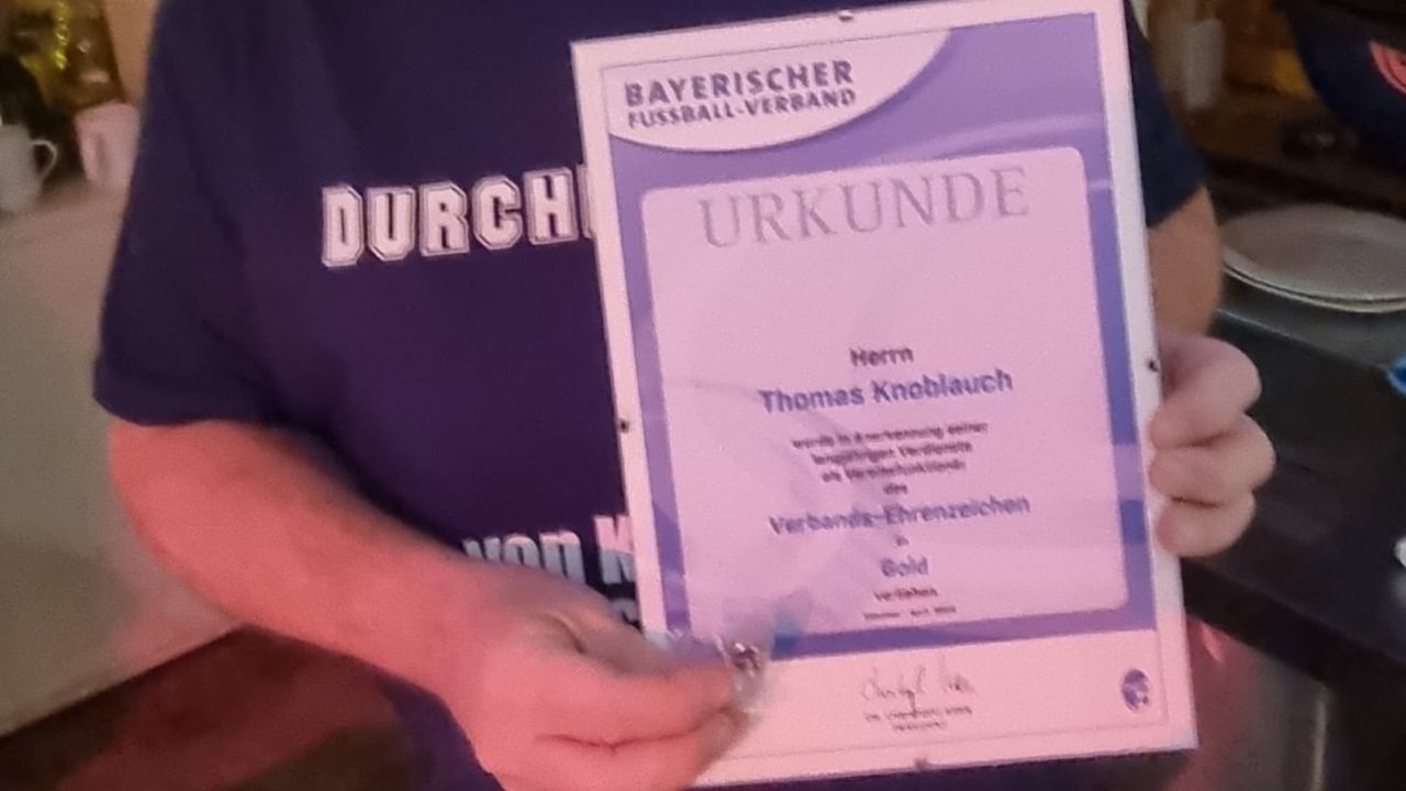 Was lange währt... Herzlichen Glückwunsch an Thomas Knoblauch