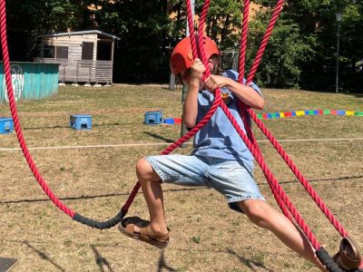 U7 rockt den Ninjaparcours
